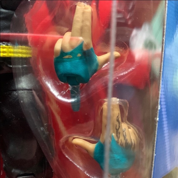 New! WWE Elite Collection “Jeff Hardy” Figure by Mattel - Picture 11 of 11